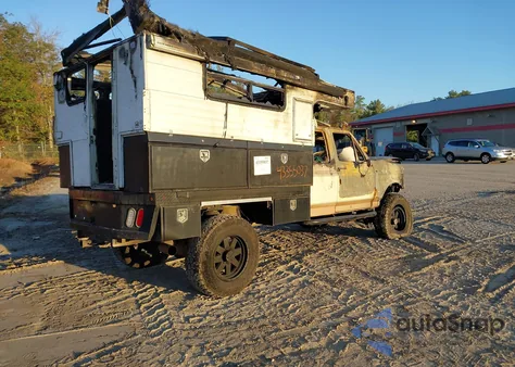 1995 Ford F250 z USA, uszkodzony, nr VIN 1FTHX26F3SKB73895